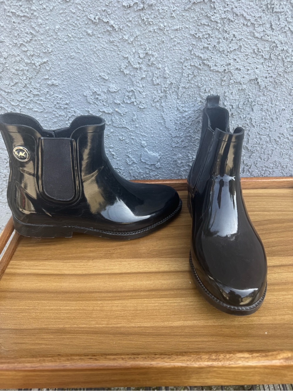 Michael Kors Black Glossy Rain Ankle Boots Size 8 - MK Fulton Waterproof - Picture 12 of 14